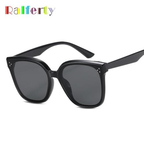 Ralferty Womens Sun Glasses Vintage Square Sunglasses Women Men Fashion 2020 Brand Designer Black Shades gafas de sol W20123