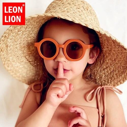 LeonLion 2021 Round Children Sunglasses for Girls Sunglasses for Kids Cute Personality Baby Anti-UV Sun Glasses for Wholesale