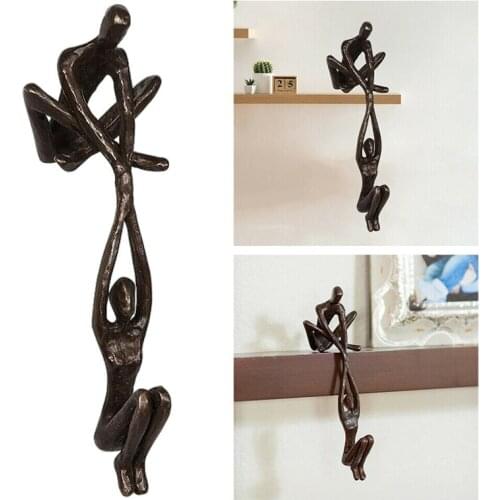 Resin Art Statue Couple Figurine Man Lifting Woman Statue Lover Sculpture Ornament Home Desktop Decor Creative Artwork