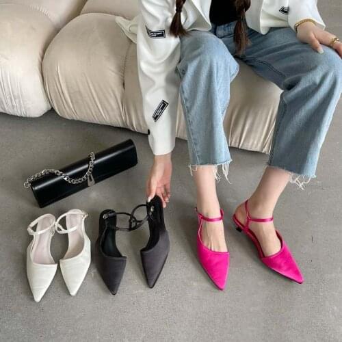 2021 new sexy sub-shallow mouth stiletto toe tipped fairy style ins trend word with satin womens single shoes