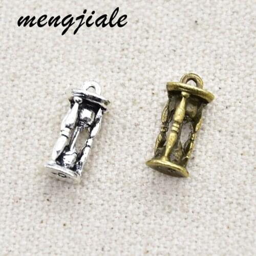 18pcs Hot Sell Vintage Metal Sand Clock Timer 3-D Hourglass Charms Pendants For DIY Making Alloy Handmade Finding Jewelry