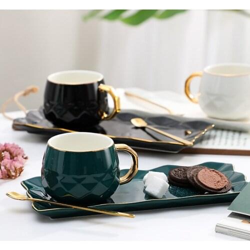 Green Coffee Cup Set With Mat And Lid Spoon Milk Ceramic Cup Breakfast Tableware Set Couple Mug Birthday Gift Box