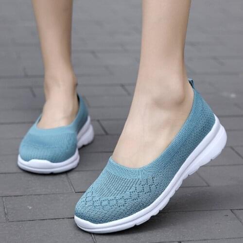 Sneakers Women Casual Shoes Light Breathable Mesh Tennis Summer Knitted Vulcanized Shoes Outdoor Slip-On Sock Shoes Plus Size