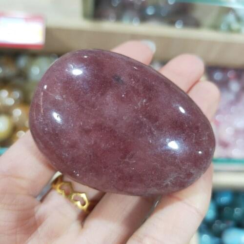 1pcs Natural strawberry quartz Crystal Palm Stone Mineral Ornament Healing Wand Home Decor DIY Gift Decoration