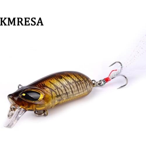 1pcs Topwater Fishing Lures 5.5cm 8.26g Minnow hard Baits With feathers Crankbait CrankArtificial Wobblers Fishing Tackle