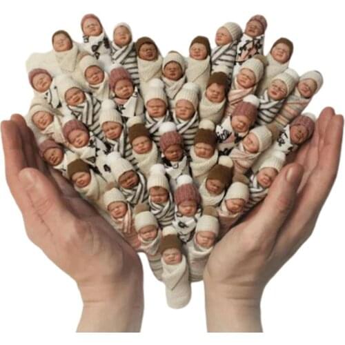 Simulation Baby Newborn Baby Pvc Ornaments Handle Toy Simulation Baby Finger Doll Real Clothes Real Hat