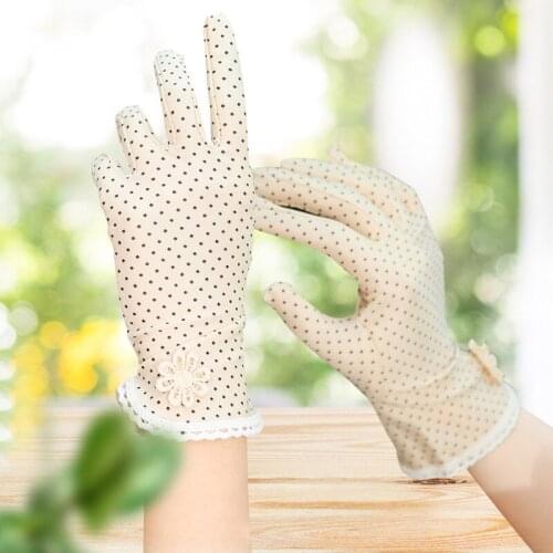 Womens Fashion Summer Spandex Lace Patchwork Gloves Anti-skid Sun Protection Driving Short Thin Dot Ladies Elastic Gloves