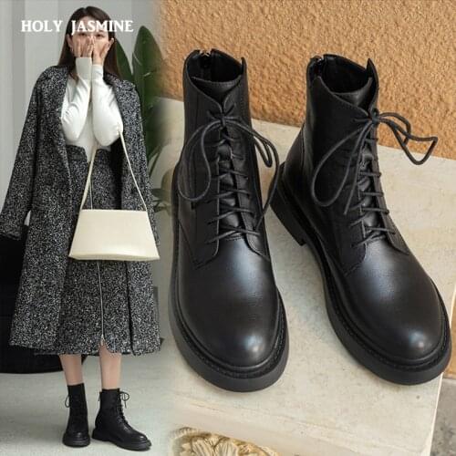 2022 Fashion Cool New Genuine Leather Women Ankle Boots Neutral Casual Motorcycle Boots Thick Heels Autumn Winter Shoes Woman