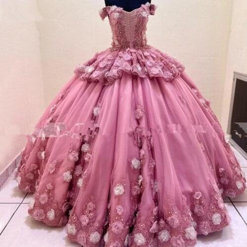2021 Luxury Pink Quinceanera Dresses Off Shoulder Flower Sweet 16 Birthday Party Gown Beading Pearls Puffy Skirt Sweep Train