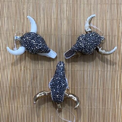 Animal Bull Head Shape Resin Sticky Diamond Pendant for DIY Jewelry Making Bracelets and Necklace Accessories Size 51x48mm
