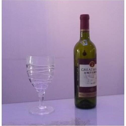 Deluxe Airborne Wine And Glass Stage Magic Tricks Comedy Goblet Suspend In the Air Magia Airborne Magic Illusions Gimmick Props