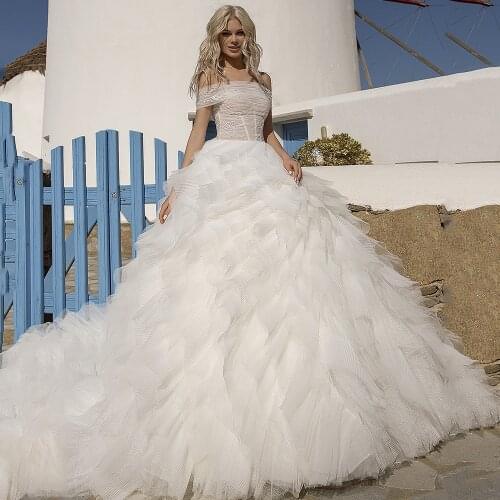 Boat Neck Tiered Ball Gowns Ruffle Off-the-Shoulder Court Train Backless Tulle Beaded Wedding Dresses 2021 Vestido De Novia