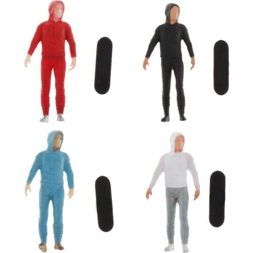 1/64 Street Diorama Layout Figure Skater Boy w/ Skateboard Model Sand Table Accs