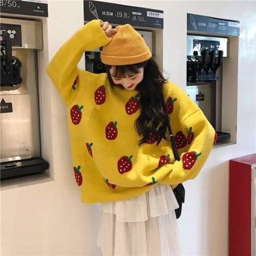 Sweaters for Women Fashion Strawberry Print Sweet O-Neck Jumpers Kawaii Sweater Korean Style Women Clothes Lazy Oaf Sweaters