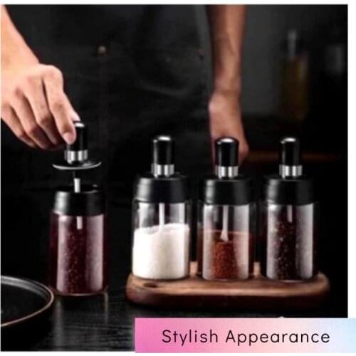 Bogi Store Salt And Pepper Shakers