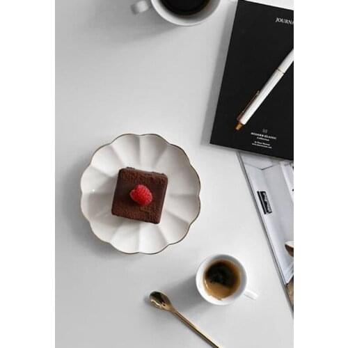 Plates Ceramic Phnom Penh White Cute Cake Plate Creative Retro Storage Jewelry Tray Snack Dish Flower Solid Color Dessert Plate