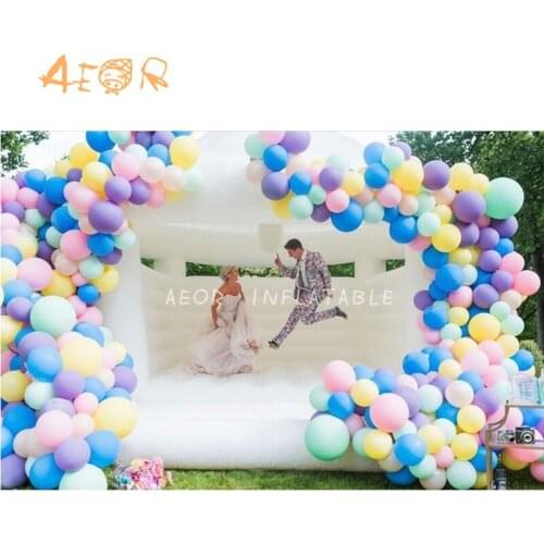 Commercial inflatable white wedding bounce house pink moonwalk bouncy castle for party