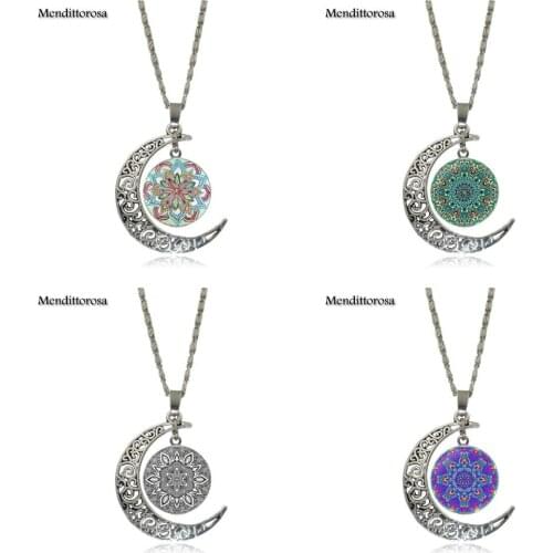 Mendittorosa Zen Picture with Mandala Flower Fashion Glass Cabochon Moon Pendant Necklace Women Silver Color Choker Necklace