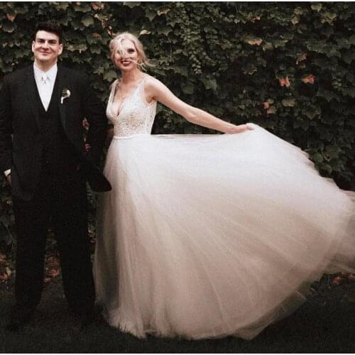 Sexy A Line Wedding Dress Plus Size 2020 Vestido De Noiva Princesa Sexy Bridal Dresses Lace Top Boho Wedding Dress Deep V-neck