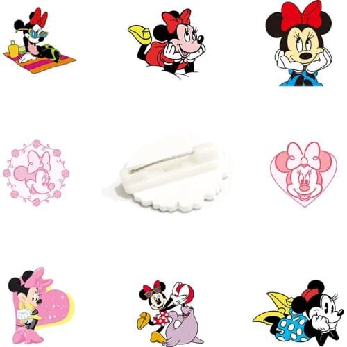 Disney 2021 New Disney Mickey Mouse Acrylic Brooch Brooch Anime Epoxy Resin Children Brooch Handmade Brooch