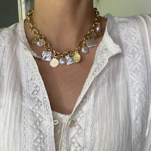 Baroque Exaggerated Round Brand Imitation Pearl Necklace Single Layer Metal Chain Clavicle Chain Wedding Party Jewelry Gift 2021