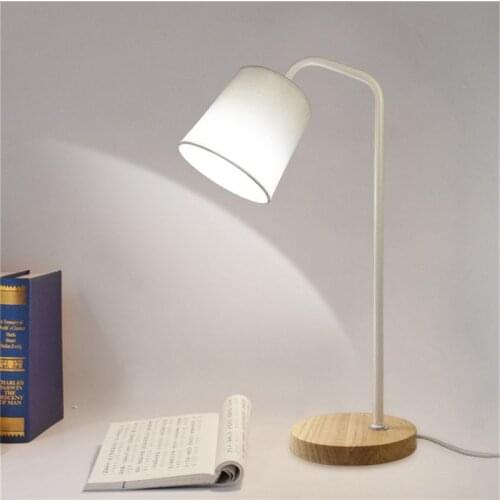 New White Attic Retro Table Lamp Traditional American Country Wooden Desk Lamp Scandinavian Metal Desktop Lighting Simple Modern