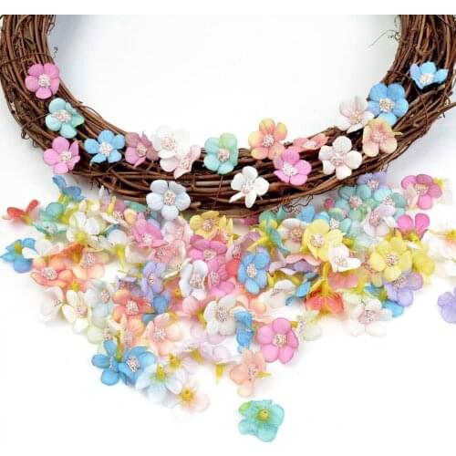 2cm Multicolor Daisy DIY Handmade Small Fresh Artificial Flowers Home Wedding Decoration Scrapbooking Accessories 50pcs