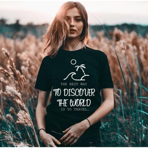 Skuggnas The Best Way to Discover The World is to Travel T-Shirt Travel Vibe Quote Tee Inspirational T-Shirt Adventure Mood Tops