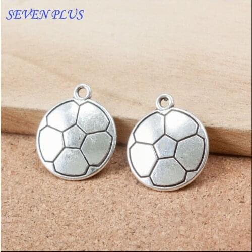 High Quality 20 Pieces/Lot 19mm*22mm Antique Silver Plated Soccer Ball Soccer Charms