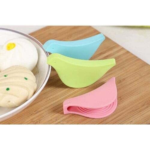 1PC Anti-scald Bird Shape Silicone Kitchen Organizer Insulated Heat Pot Clips Microwave Oven Gloves Hot Plate Clip OK 0825