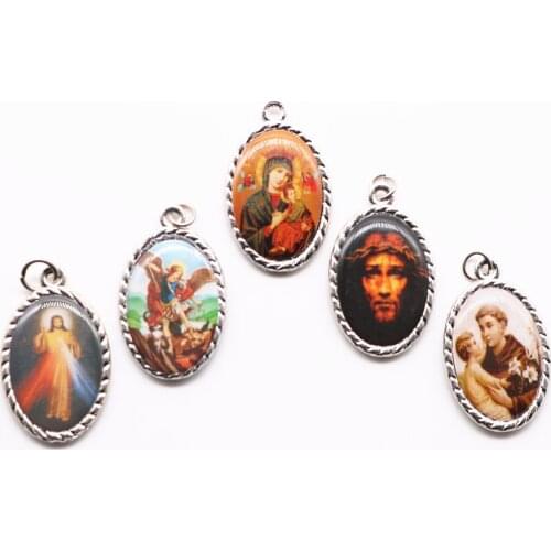 100 Pieces / Religion Jesus Various Icons Cross Medal, Oval Medal, Virgin Mary Compassion Jesus Icon Medal