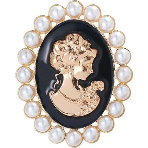 Korean Fashion Beauty Head Brooches for Women Pearl Enamel Pins Vintage Brooch Dress Shirt Lapel Pin Clothing Accessories