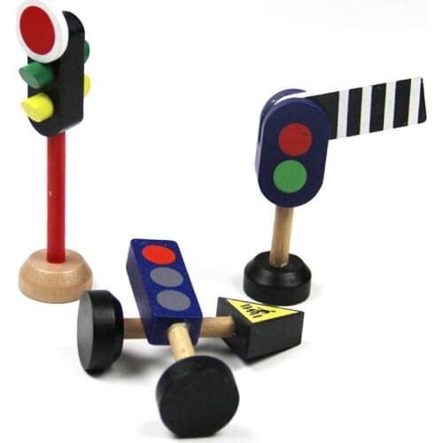 Wooden Traffic Light Road Sign Street Sign Solid Wooden Drag Mas Small Train Track Scene Accessories Toy Car