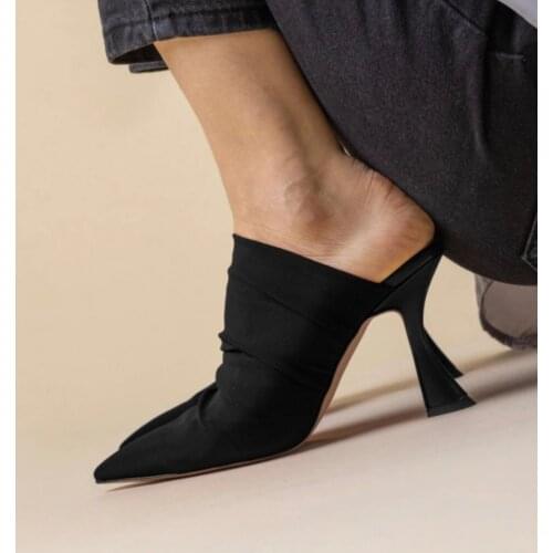 Ladies Fabric Slippers Women Sexy High Heels Flip Flops Fluffy Platform Luxury Vulcanize Chunky Fashion Wedges Mules Clogs Breathable Red Black Slip on Sandals Shoes 2020 2021 Summer Sliders buty damskie