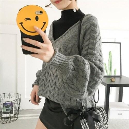 Autumn New High-necked Sweater Womens Hedging Fake Two-piece Stitching Twist Loose Lantern Sleeve Sweater Coat Winter