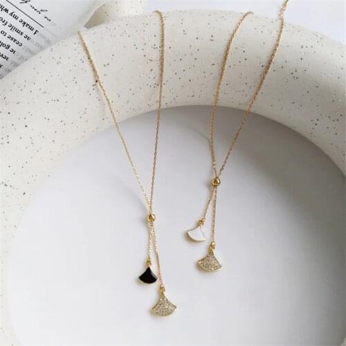 2020 Punk long choker neckline statement womens pendant necklace crystal necklace womens fashion jewelry