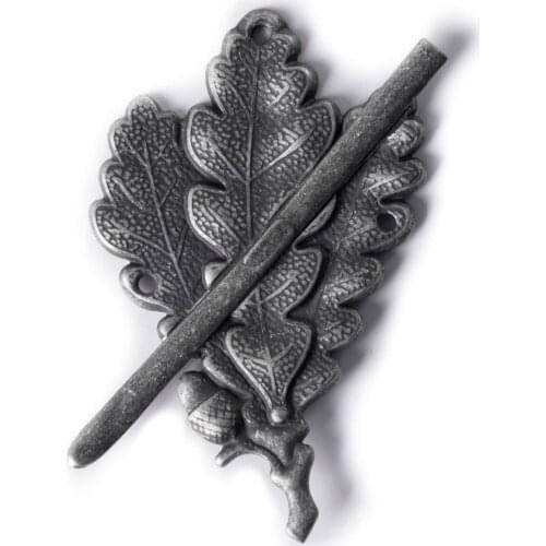 WWII WW2 MILITARY GERMAN ARMY SKI SNIPER OAK LEAF METAL CAP BADGE