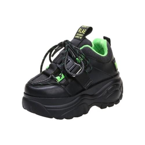 Women Platform Sneakers Lace-up Winter Velvet Keep Warm Dad Shoes High Top Chunky Casual Shoes Thick Bottom Flats Ladies Creeper