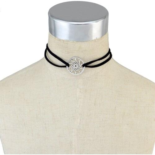 Hot Sale Black Velvet Leather Chain Sun Shape Decoration Choker Short Clavicle Necklaces Women & Girls Jewelry