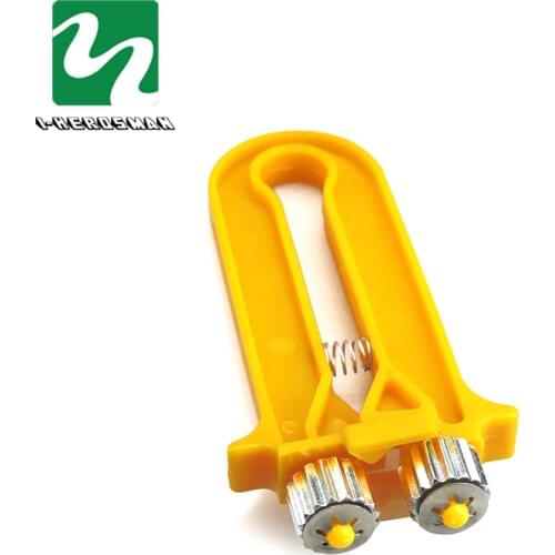 1Pcs Beekeeping Bee Wire Cable Tensioner Crimper Frame Hive Bee Tool Nest Box Tight Yarn Wire Beehive Beekeeping Equipment