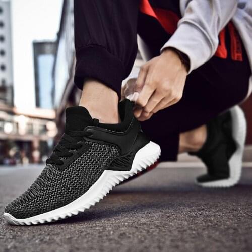 Sneakers Shoes Men Black Casual Shoes 2020 Mens Slip On Leisure Spring Sneaker Man Shoe Mens Sports For Running