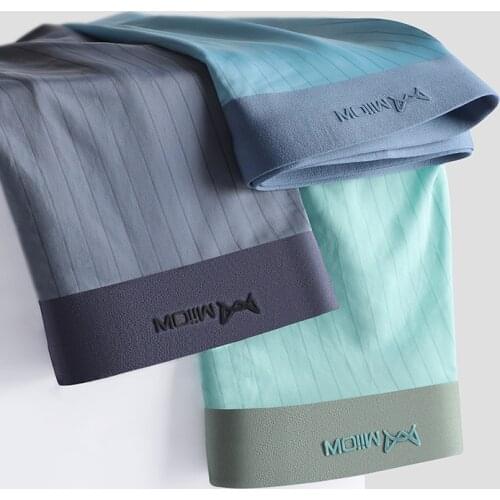 Graphene antibacterial mens underwear ice silk seamless boxer shorts fashion vertical ultra-thin breathable boxer briefs 3PC