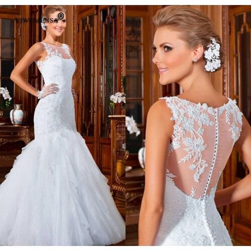 Sleeveless White Tulle Lace Appliques Beaded Mermaid Women Bridal Gown Plus Size Vintage Illusion Back Wedding Dress Robe Mariee