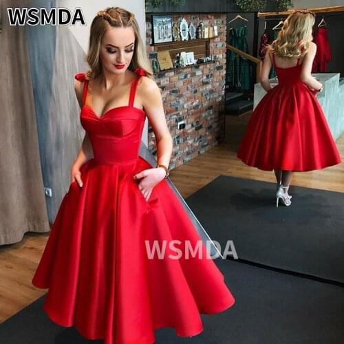 Red Short Evening Dresses Formal Satin Prom Party Gowns Sweetheart Spaghetti Strap Open Back A-line Beach Princess Dress