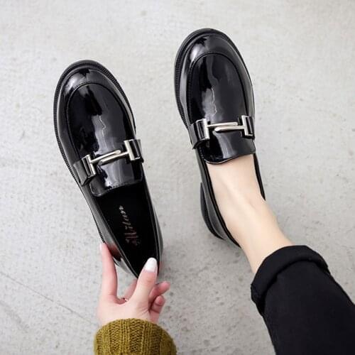 Metal Buckle british japannned leather loafers woman flats thick heels derby shoes retor college girls small leather shoes women