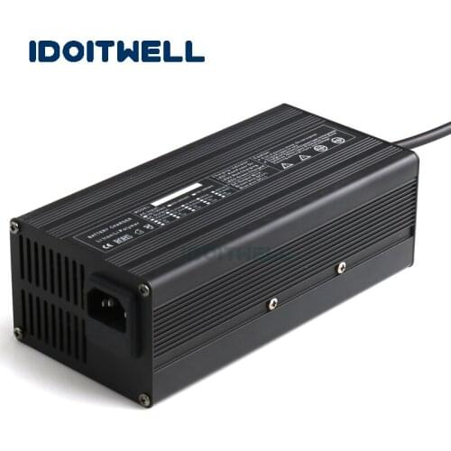 High quality 15S lithium battery charger 63V 6A fast Automatic batteries charger for 15S Li-ion Lipo LiMn2O4 LiCoO2 battery pack