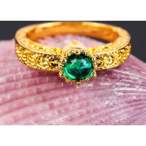 Mysterious Blurry Face Egyptian Pharaoh Rings for Men Women Green Rhinestone Vintage Punk Gold Signet Finger Ring Jewelry B4M395