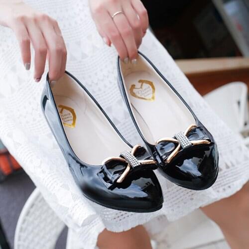 2017New Fashion Black 6CM High Heels Pump Mature Women Shoes Dress Pointed Toe Office Lady Shallow Dress Pumps Women Shoes 34-42