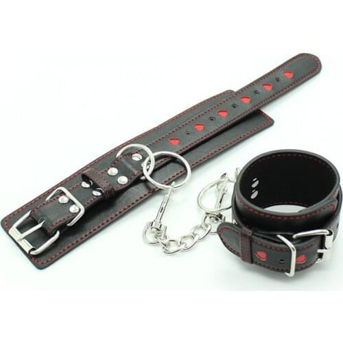 Fetish Red Heart Hand Cuffs, Wrist Bondage Restraints, PU Leather Handcuffs, Sex Toys for Couples, Adult Games BDSM Sex Products