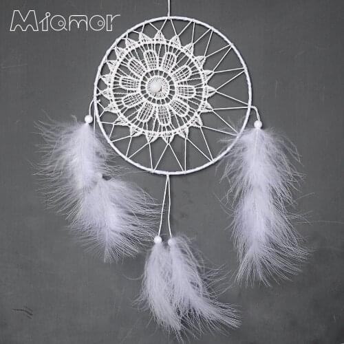 New Fashion Gift India White Lace Dreamcatcher Wind Chimes Indian Style Feather Pendant Dream Catcher Regalo Amor6005